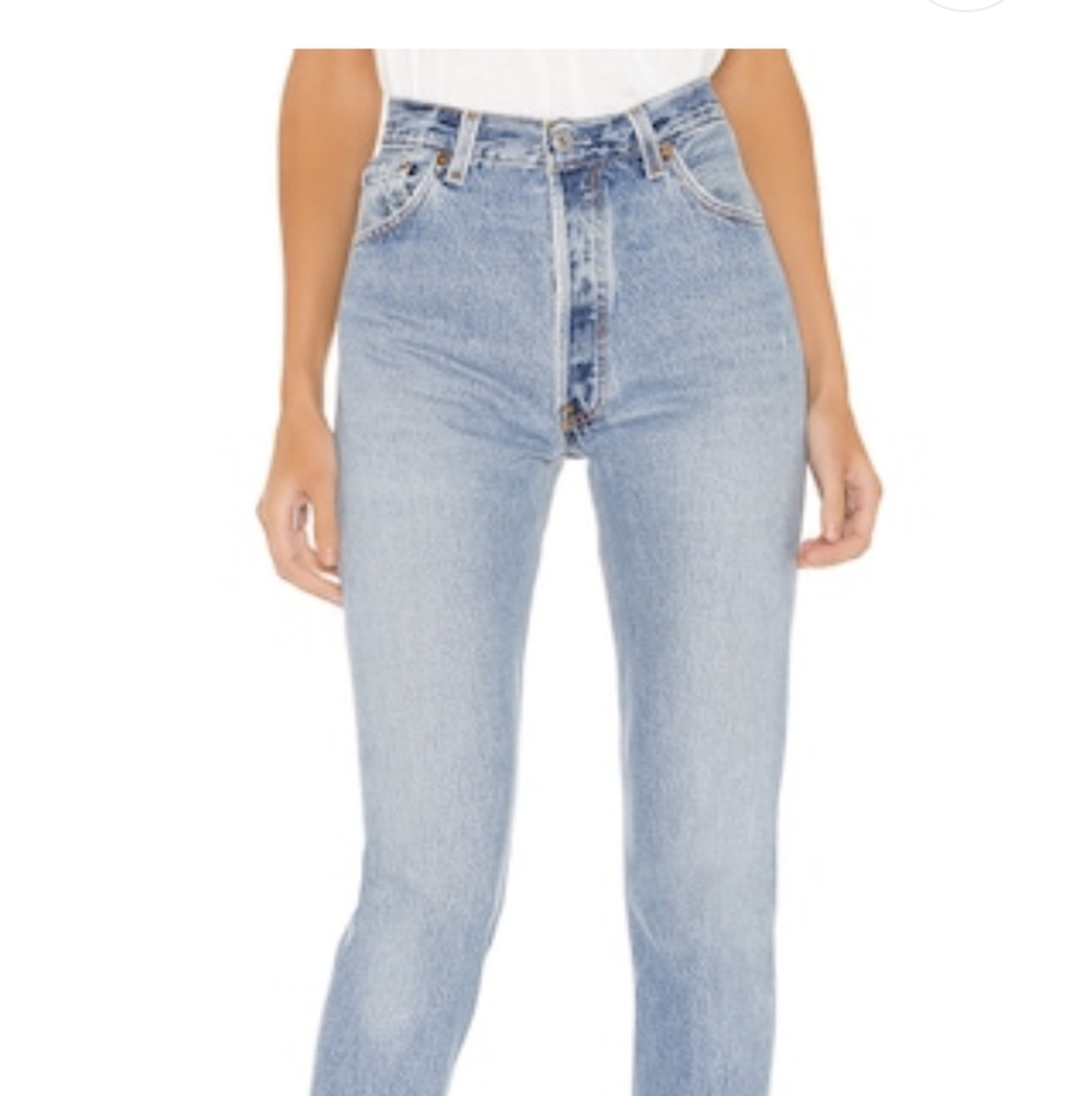 Iconic levis wedgie fit